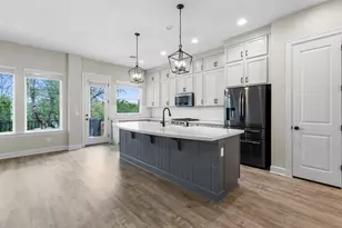 1046 Hazy Hills Loop, Dripping Springs, TX 78620 - Photo 6