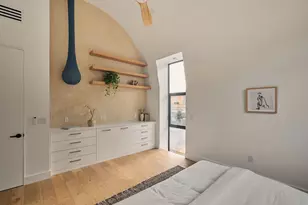 2201 Garden St, Austin, TX 78702 - Photo 20