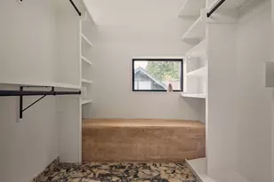 2201 Garden St, Austin, TX 78702 - Photo 24