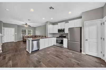 2916 Brand Iron Drive, San Marcos, TX 78666 - Photo 16