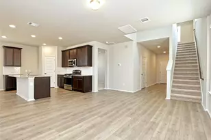 11628 Lago de Garda Dr, Austin, TX 78747 - Photo 8