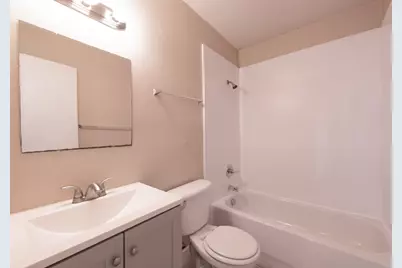 [Address not provided], Austin, TX 78752 - Photo 10