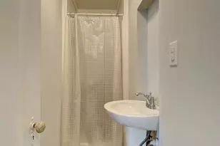 501 Burleson St, Smithville, TX 78957 - Photo 20