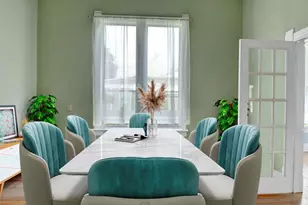 501 Burleson St, Smithville, TX 78957 - Photo 8