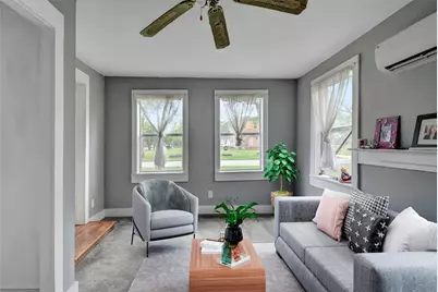 501 Burleson Street, Smithville, TX 78957 - Photo 22