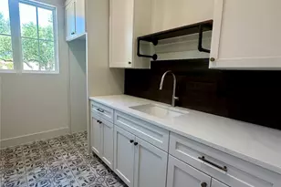 304 Comet, Lakeway, TX 78734 - Photo 16