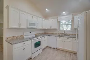 402 Hickory Tree Dr, Georgetown, TX 78626 - Photo 4