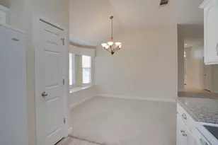 402 Hickory Tree Dr, Georgetown, TX 78626 - Photo 20