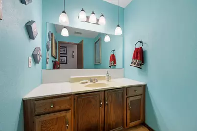 902 Ray Berglund Boulevard, Round Rock, TX 78664 - Photo 20