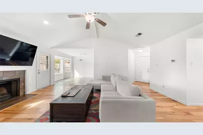 4015 Alexandria Drive, Austin, TX 78749 - Photo 2