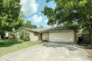 804 Dunman Dr, Georgetown, TX 78628 - Photo 1