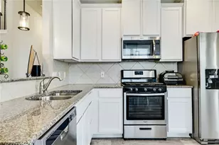400 Lewisville Ln, Leander, TX 78641 - Photo 8