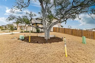 400 Lewisville Ln, Leander, TX 78641 - Photo 2