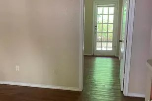 706 W 22nd St, Austin, TX 78705 - Photo 6