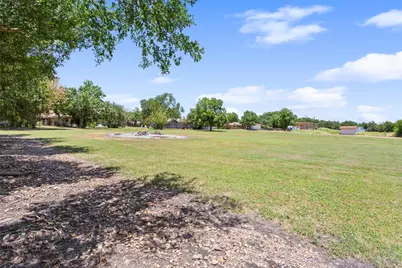 22712 N 12th Street, Buckholts, TX 76518 - Photo 2