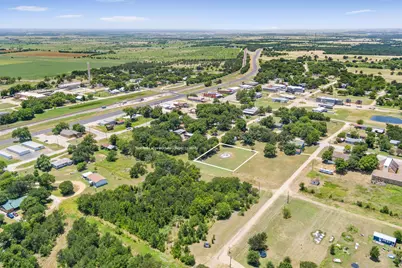 22712 N 12th Street, Buckholts, TX 76518 - Photo 6