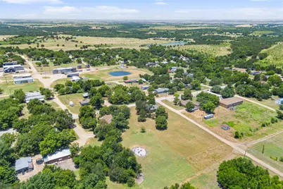 22712 N 12th Street, Buckholts, TX 76518 - Photo 10