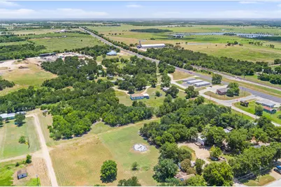 22712 N 12th Street, Buckholts, TX 76518 - Photo 14
