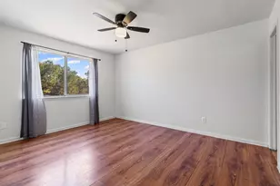 1910 Ireland Dr, Leander, TX 78641 - Photo 10