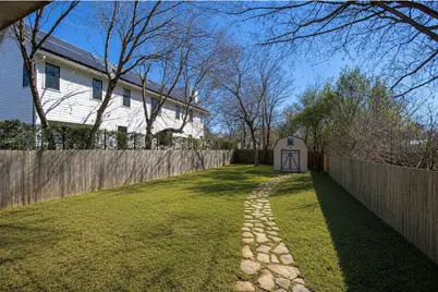 2921 E 14th Street, Austin, TX 78702 - Photo 16
