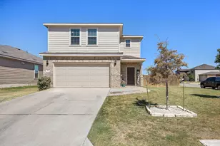 100 Verdin Ln, Jarrell, TX 76537 - Photo 4