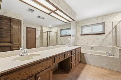 810 Pine Siskin Drive, Buda, TX 78610 - Photo 24