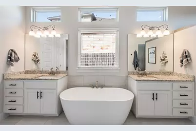 2341 Airport Drive, Leander, TX 78641 - Photo 14