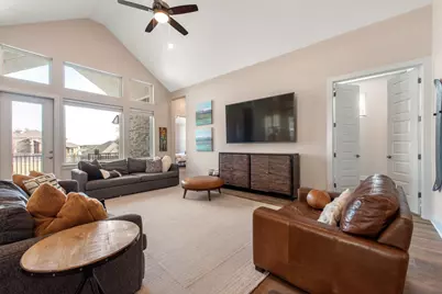 2341 Airport Drive, Leander, TX 78641 - Photo 6