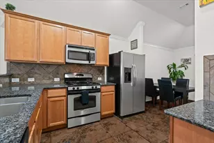 5813 Zachary Scott St, Austin, TX 78747 - Photo 8