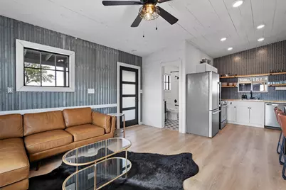 8604 Elroy Road, Del Valle, TX 78617 - Photo 30