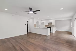 710 Ruby Isle Dr, Leander, TX 78641 - Photo 6