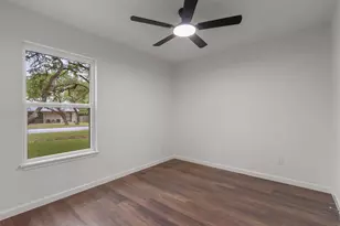 710 Ruby Isle Dr, Leander, TX 78641 - Photo 24