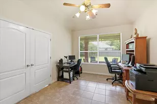 16632 Malaga Hills Dr, Round Rock, TX 78681 - Photo 18