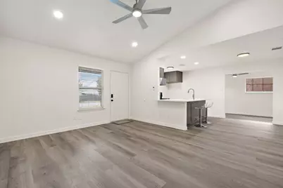 6203 Berkett Cove #A & B, Austin, TX 78745 - Photo 4