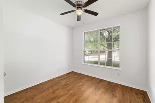 1105 Woodview Dr, Leander, TX 78641 - Photo 20