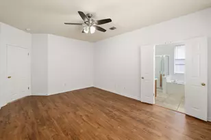 1105 Woodview Dr, Leander, TX 78641 - Photo 16