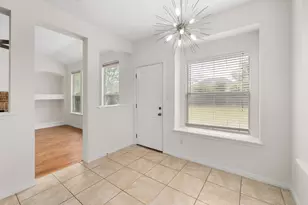 1105 Woodview Dr, Leander, TX 78641 - Photo 12