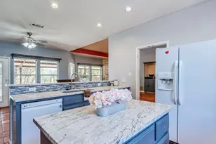 119 Briarwood Ln, Elgin, TX 78621 - Photo 28