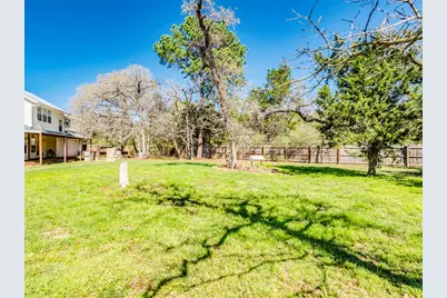 119 Briarwood Lane, Elgin, TX 78621 - Photo 8