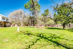 119 Briarwood Ln, Elgin, TX 78621 - Photo 8