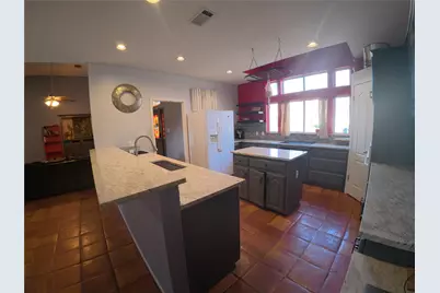 119 Briarwood Lane, Elgin, TX 78621 - Photo 10