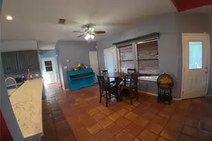 119 Briarwood Ln, Elgin, TX 78621 - Photo 6