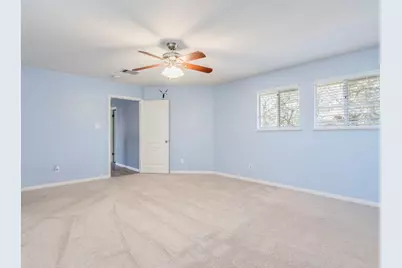 119 Briarwood Lane, Elgin, TX 78621 - Photo 6