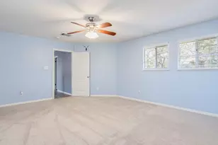 119 Briarwood Ln, Elgin, TX 78621 - Photo 6