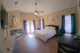 119 Briarwood Ln, Elgin, TX 78621 - Photo 4