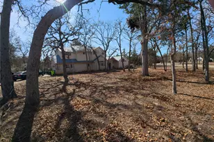 119 Briarwood Ln, Elgin, TX 78621 - Photo 16