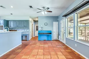 119 Briarwood Ln, Elgin, TX 78621 - Photo 20