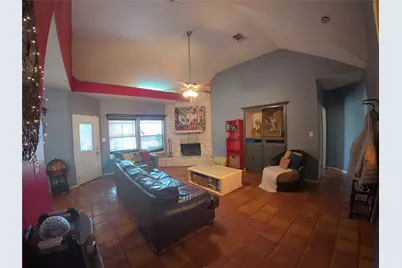 119 Briarwood Lane, Elgin, TX 78621 - Photo 2