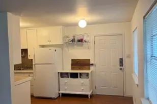 1212 Taulbee Ln, Austin, TX 78757 - Photo 2