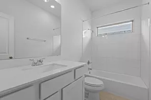 124 Brandywine Rd, Hutto, TX 78634 - Photo 18